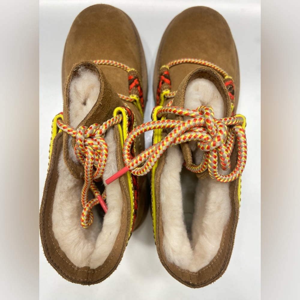NEW UGG Classic Mini II Braid Suede Wool Women’s Platform Boots 1138492 9,11 - Picture 3 of 9